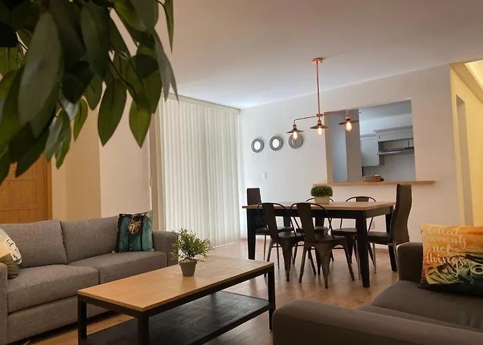 Casa Donceles Apt 3, Prime Location, Super Spacious!!