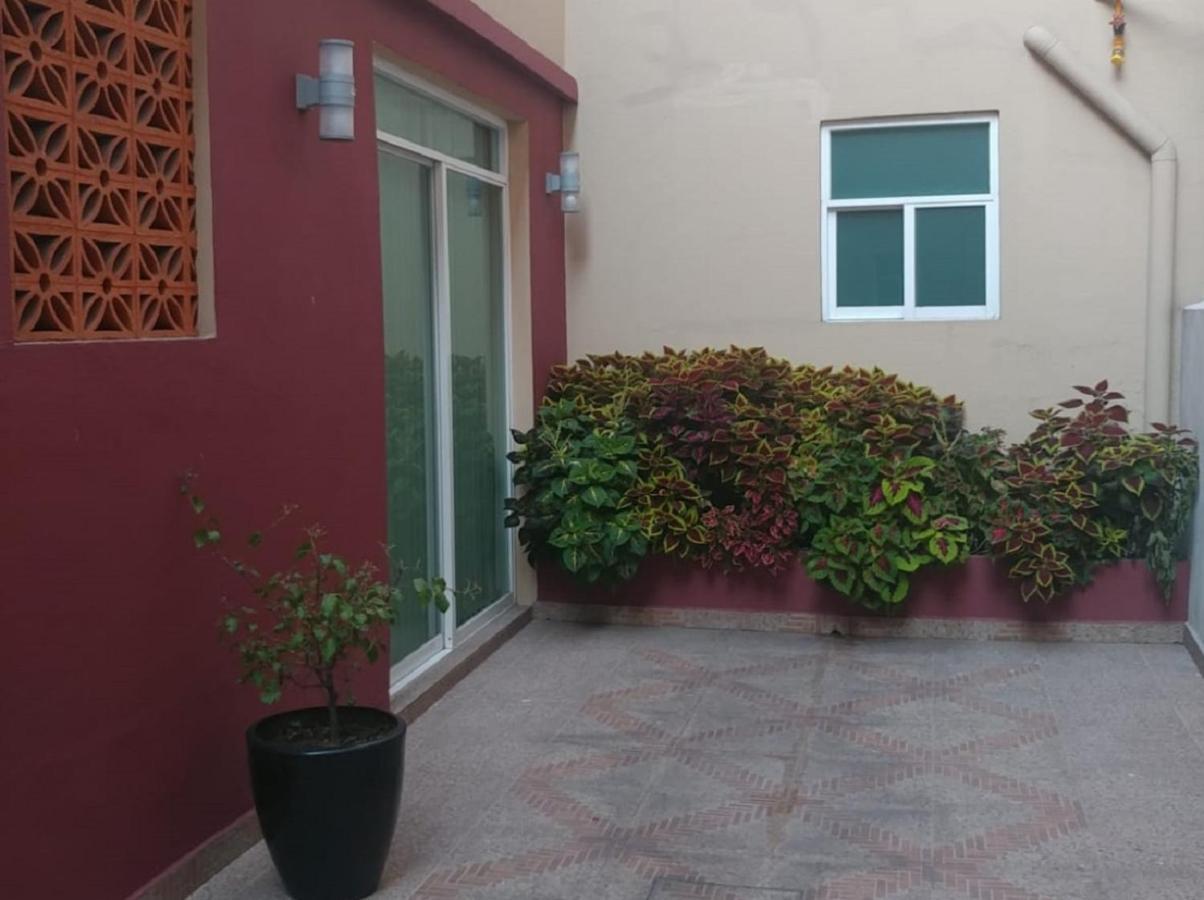 Apartment Casa Donceles Apt 3, Prime Location, Super Spacious!! *